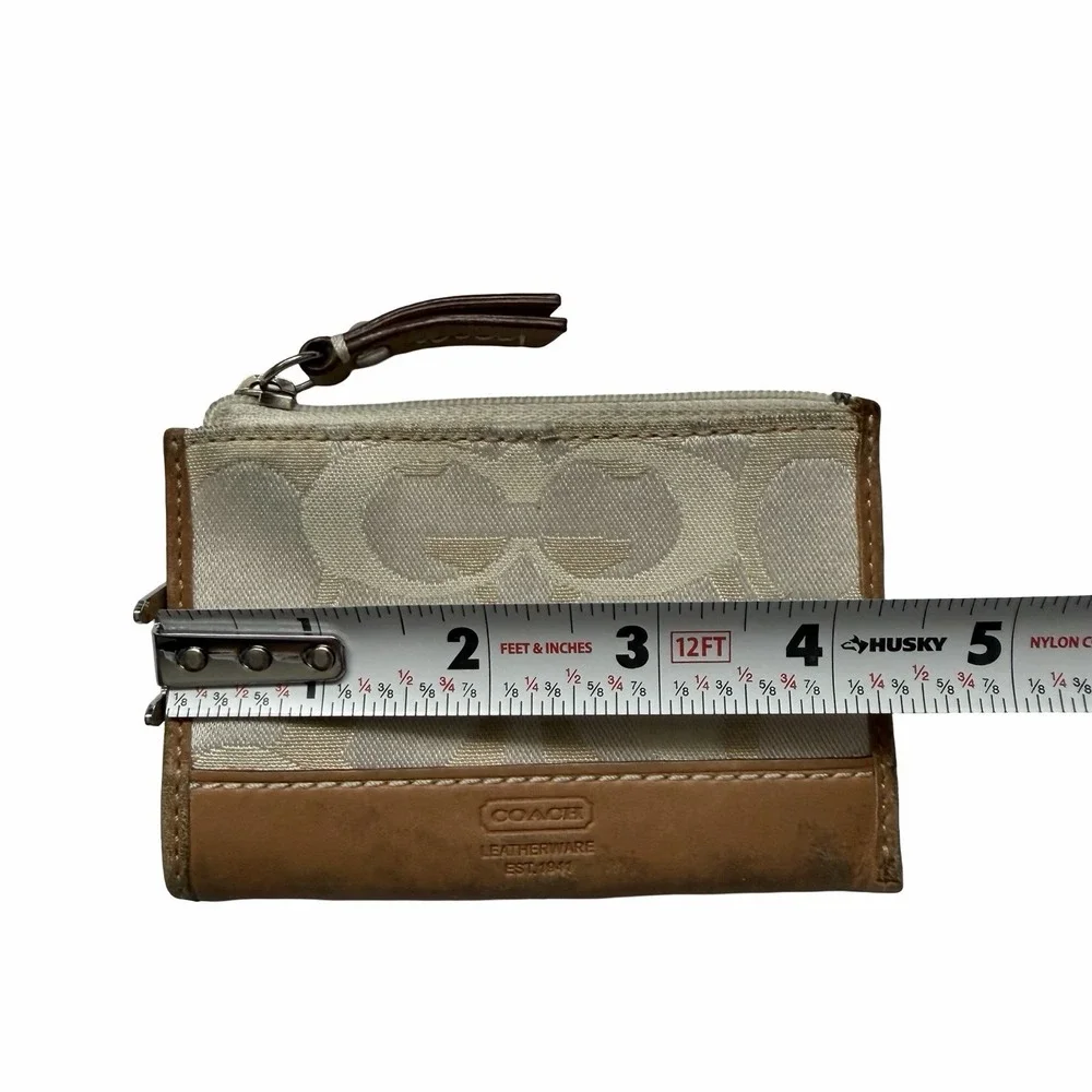 Coach measurements details